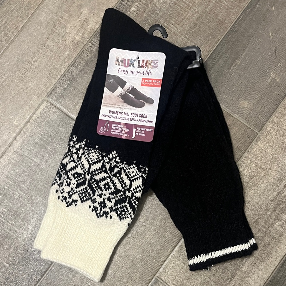 Muk Luks Black and Cream Patterned Boot Socks